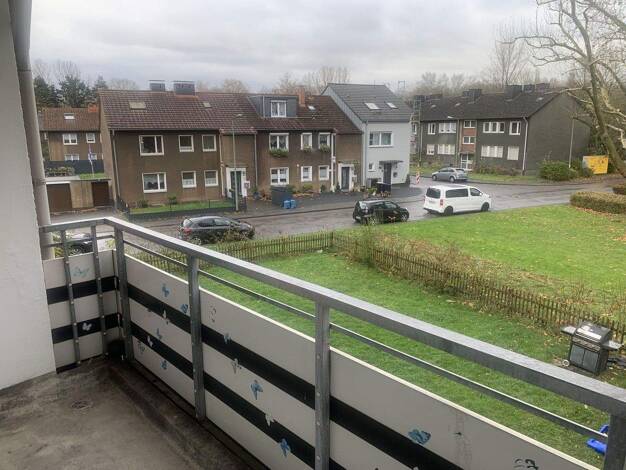 Wohnung zur Miete 530 € 3,5 Zimmer 65 m² 1. Geschoss frei ab 01.01.2026 Voßstr. 21 Obermeiderich Duisburg 47137