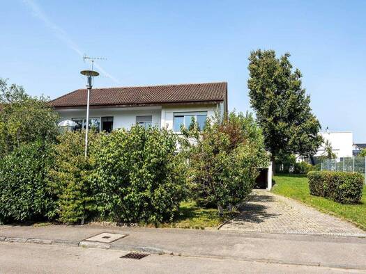 Wohnung zum Kauf 245.000 € 4 Zimmer 88 m² 1. Geschoss frei ab sofort Gottmadingen 78244