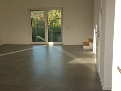 Maisonette zur Miete 1.050 € 90 m² 1. Geschoss frei ab sofort Hostenbach Wadgassen 66787
