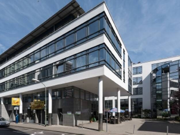 Bürofläche zur Miete 12 € 368,2 m² Bürofläche teilbar ab 368,2 m² Offenbach am Main Offenbach am Main 63065