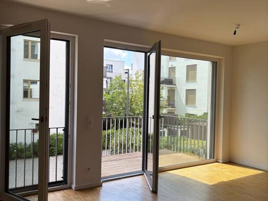 Wohnung zur Miete 1.735 € 3 Zimmer 72,3 m² Geschoss 1/5 frei ab sofort Lückstraße 26 Lichtenberg Berlin 10317