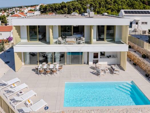 Villa zum Kauf 1.300.000 € 4 Zimmer 274 m² 576 m² Grundstück Dol