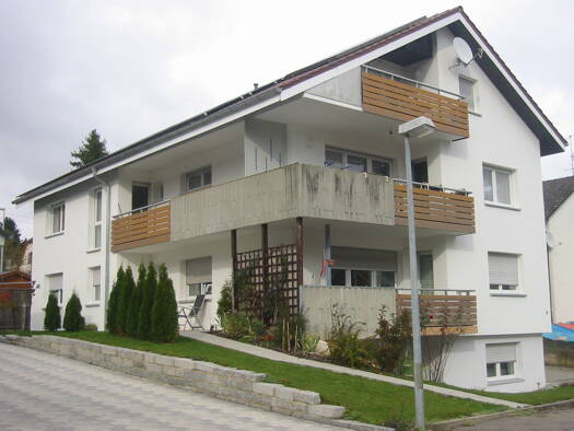 Wohnung zur Miete 630 € 3 Zimmer 81 m² Geschoss 3/4 frei ab sofort Im Brühl 37 Dietingen Blaustein 89134