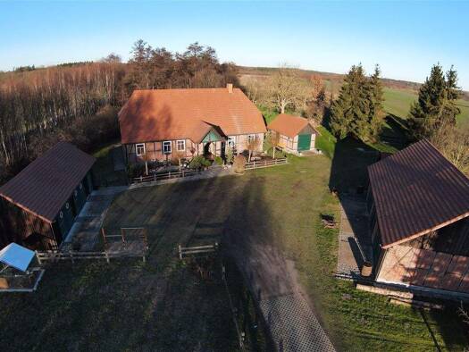 Einfamilienhaus zum Kauf 499.000 € 5 Zimmer 165 m² 9.536 m² Grundstück frei ab sofort Finkenthal 17179