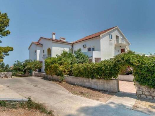 Einfamilienhaus zum Kauf 2.500.000 € 19 Zimmer 819 m² Mali Lošinj 51553