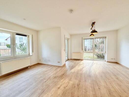 Terrassenwohnung zum Kauf 199.000 € 2 Zimmer 67 m² frei ab 01.05.2026 Pappritz Dresden 01328