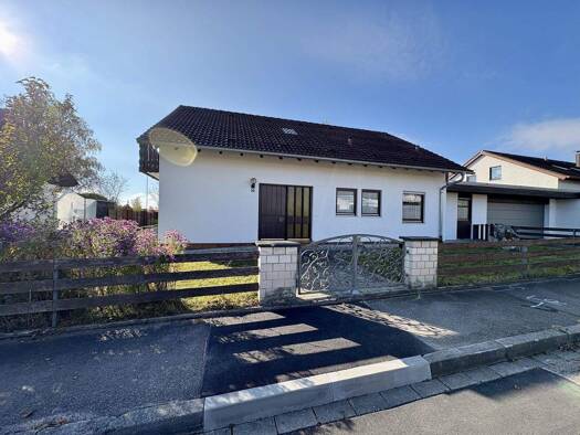 Einfamilienhaus zum Kauf 420.000 € 5 Zimmer 124,8 m² 781 m² Grundstück frei ab sofort Bachhagel 89429