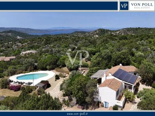 Einfamilienhaus zum Kauf 1.470.000 € 12 Zimmer 220 m² 100 m² Grundstück frei ab sofort Via Tre Monti Baja Sardinia 07021