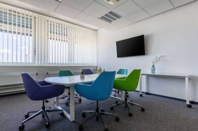Bürofläche zur Miete 1.969 € 160 m² Bürofläche teilbar von 45 m² bis 160 m² Flughafenstr. 118 Marienberg Nürnberg 90411