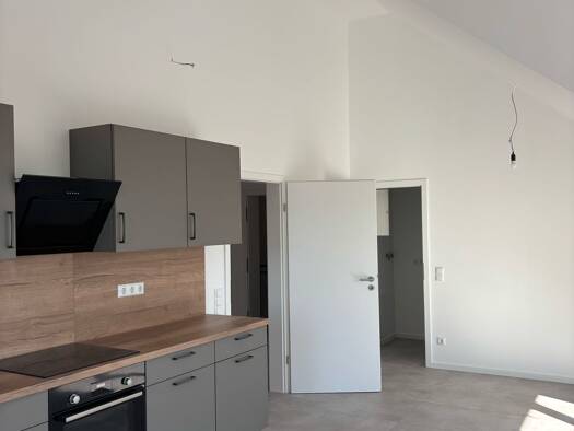 Wohnung zur Miete 980 € 2,5 Zimmer 80 m² frei ab 01.02.2026 Büches Büdingen 63654