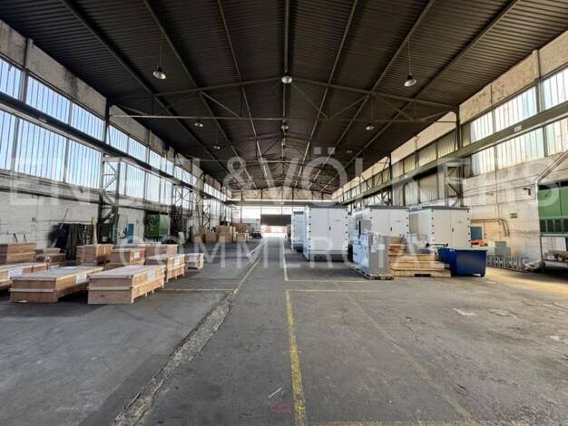 Produktionshalle zur Miete 3.000 m² Lagerfläche teilbar ab 900 m² Oslebshausen West 28239