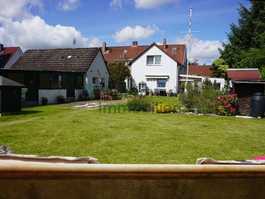 Doppelhaushälfte zum Kauf 325.000 € 5,5 Zimmer 140 m² 1.246 m² Grundstück Groden Cuxhaven 27472