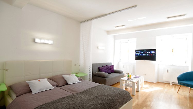 Wohnung zur Miete Wohnen auf Zeit 2.063 € 1 Zimmer 30 m²<br/>Wohnfläche Wien 1070