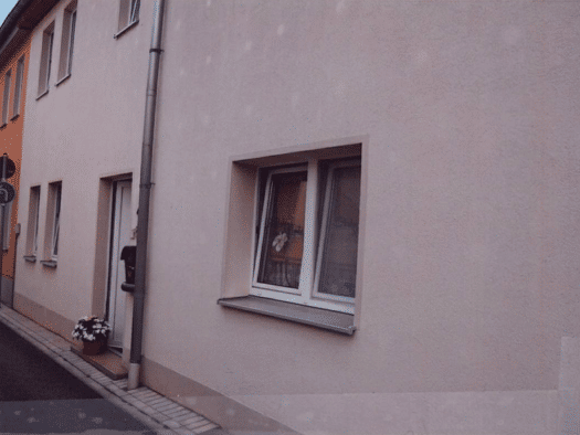 Reihenmittelhaus zum Kauf provisionsfrei 61.600 € 6,5 Zimmer 110 m² 140 m² Grundstück frei ab 28.10.2026 Rämenstraße 4 Sömmerda Sömmerda 99610
