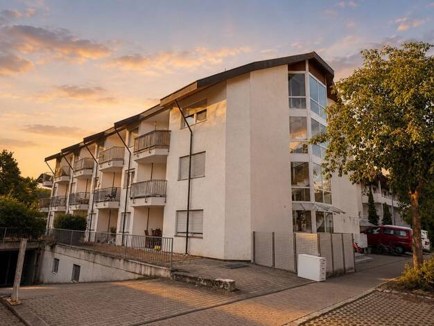 Studio zum Kauf provisionsfrei 125.000 € 1 Zimmer 28 m² 2. Geschoss Aalenerstr. 18 Eltingen Leonberg 71229
