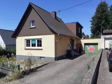 Einfamilienhaus zum Kauf 179.000 € 3,5 Zimmer 131 m² 750 m² Grundstück frei ab sofort Wormserstrasse Hermann-Röchling-Höhe Völklingen 66333