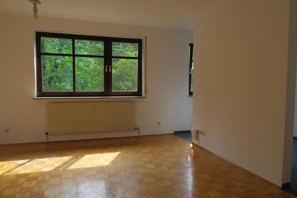 Büro-/Praxisfläche zum Kauf 128.000 € 1,5 Zimmer ab 34 m²<br/>Teilbarkeit Am Färberhof 18 Tal Erlangen 91052