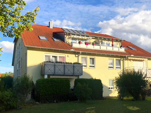 Wohnung zum Kauf provisionsfrei 143.000 € 2 Zimmer 55,6 m² Dachgeschoss Urbich Urbich 99098