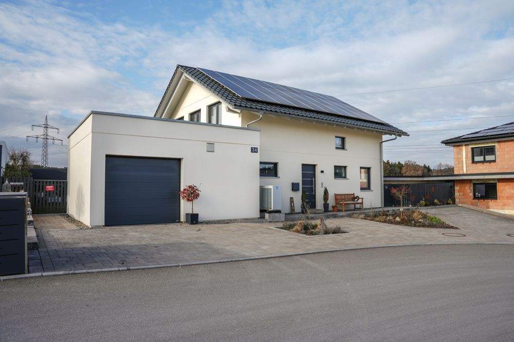 Immobilie in Bingen - Traumhaftes, neuwertiges Einfamilienhaus mit idyllischem Garten, Garage & KfW-55-Standard - Bild 0