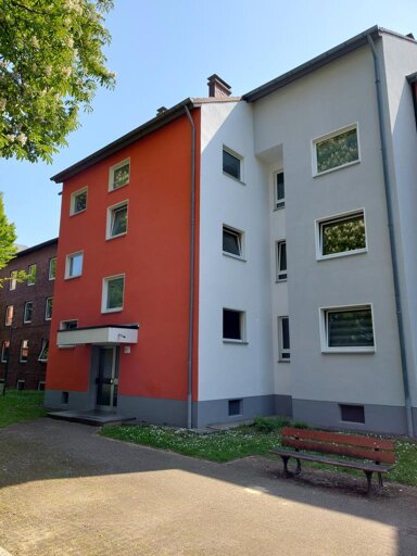 Wohnung zur Miete nur mit Wohnberechtigungsschein 384,51 € 2,5 Zimmer 62,3 m² 3. Geschoss Bochumer Straße 211 Ückendorf Gelsenkirchen 45886