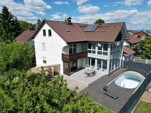 Einfamilienhaus zum Kauf 540.000 € 9 Zimmer 332 m² 767 m² Grundstück Feldkirchen 94351