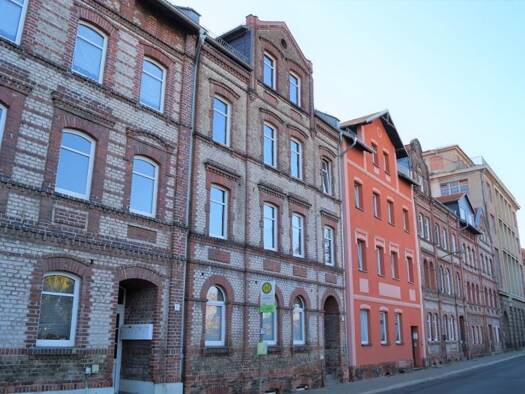 Wohnung zur Miete 300 € 2 Zimmer 50,7 m² 4. Geschoss Friedrich-Engels-Straße 10 Pößneck,Stadt Pößneck 07381