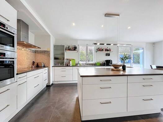 Villa zum Kauf 3.579.038 € 7 Zimmer 270 m² 2.500 m² Grundstück Chem. de Madame de Warens Montreux