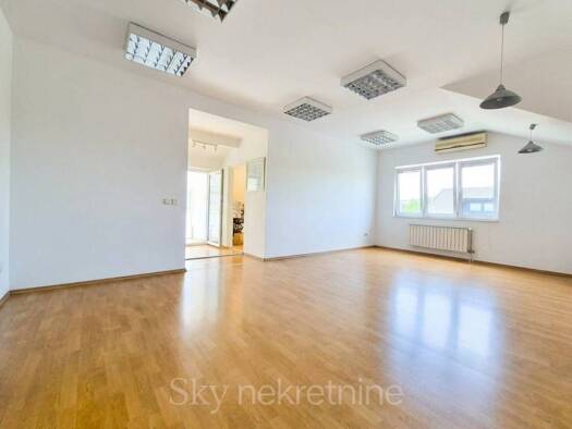 Wohnung zum Kauf 290.000 € 5 Zimmer 91 m² Samobor