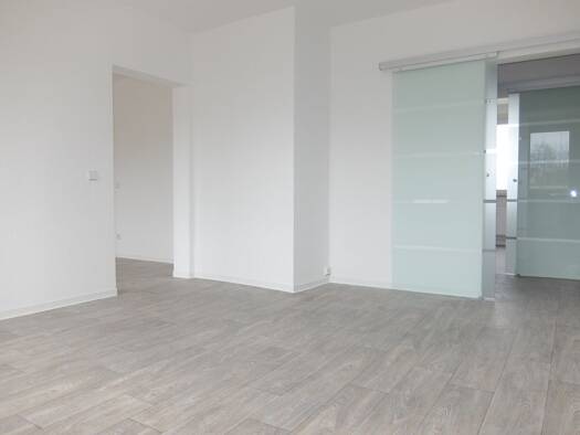 Wohnung zur Miete 610 € 5 Zimmer 109,4 m² 4. Geschoss frei ab 15.10.2026 Carl-von-Ossietzky-Straße 117 Gablenz Chemnitz 09127