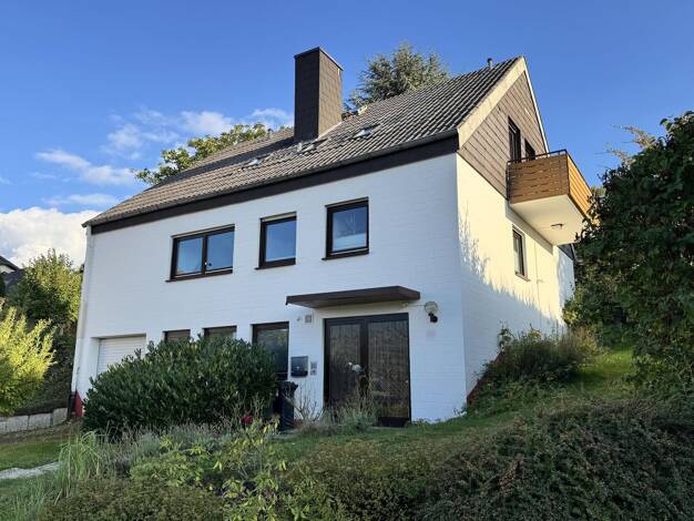 Einfamilienhaus zum Kauf 320.000 € 6 Zimmer 163,5 m² 753 m² Grundstück Dörnberg Habichtswald 34317