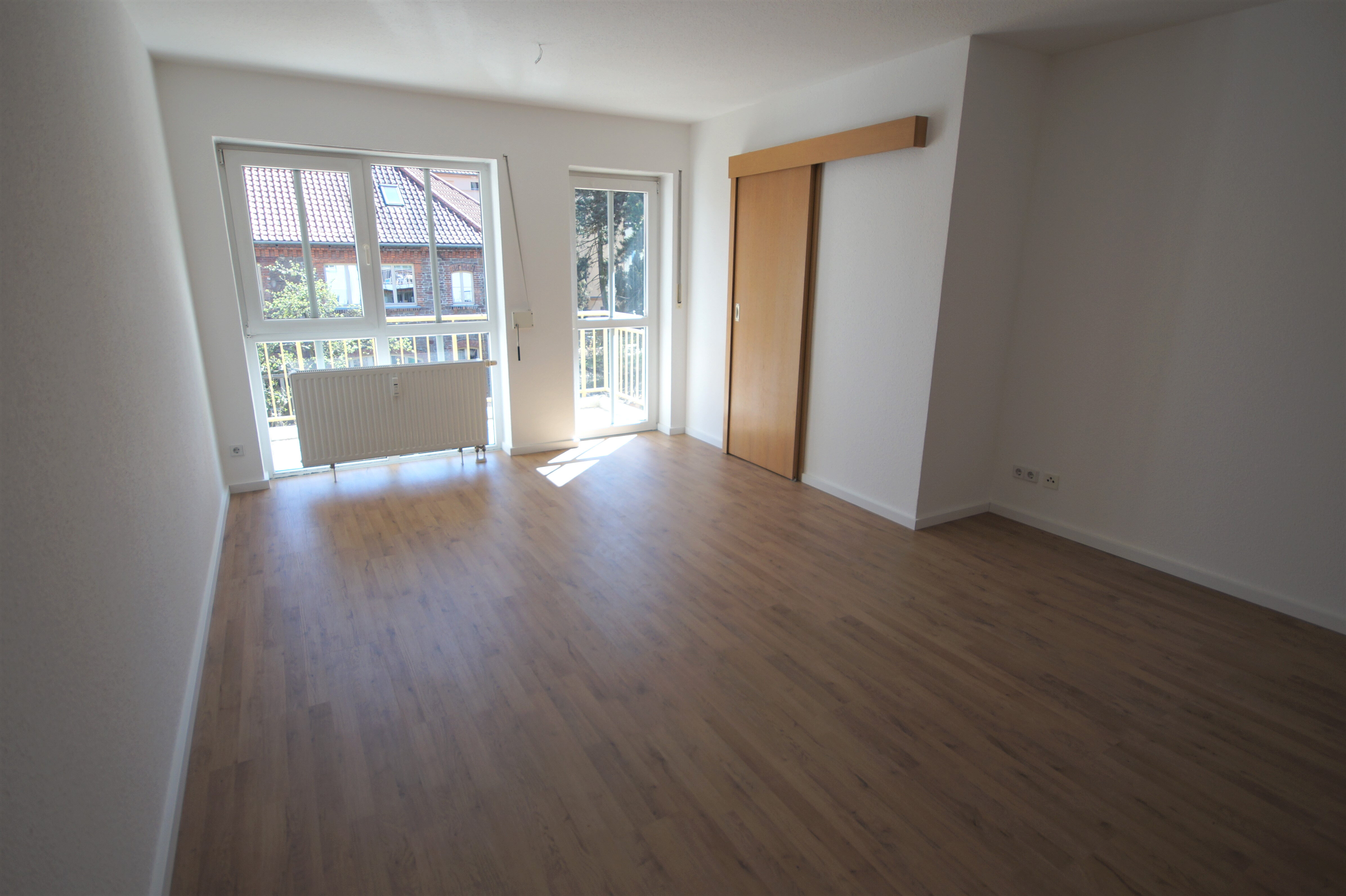 Wohnung zur Miete 325 € 2 Zimmer 53 m²<br/>Wohnfläche 1.<br/>Geschoss ab sofort<br/>Verfügbarkeit St.-Michael-Straße 50 Fichtestraße / Ambrosiusplatz Magdeburg 39112