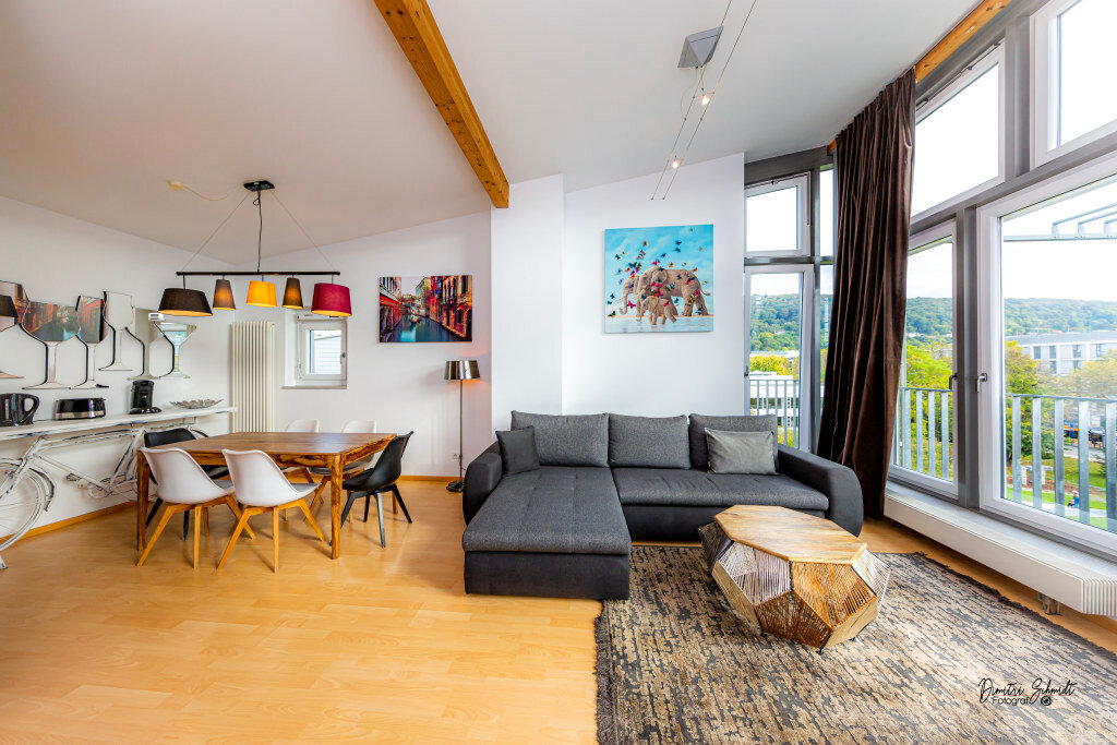 Wohnung zur Miete Wohnen auf Zeit 4.500 € 3 Zimmer 140 m²<br/>Wohnfläche 18.12.2024<br/>Verfügbarkeit Alte Glockengießerei Bergheim - Ost Heidelberg 69115