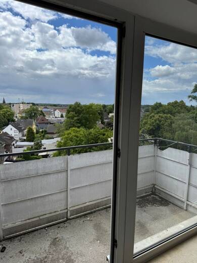 Wohnung zur Miete 540 € 3 Zimmer 77,2 m² 7. Geschoss frei ab sofort Friedrich-Ebert-Straße 15 Hochheide Duisburg 47198