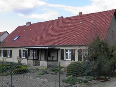 Einfamilienhaus zum Kauf als Kapitalanlage geeignet 250.000 € 6 Zimmer 200 m² 2.450 m² Grundstück Zum Gamensee,  Ortsteil Gersdorf Kruge-Gersdorf Falkenberg 16259