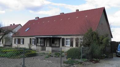 Einfamilienhaus zum Kauf als Kapitalanlage geeignet 250.000 € 6 Zimmer 200 m² 2.450 m² Grundstück Zum Gamensee,  Ortsteil Gersdorf Kruge-Gersdorf Falkenberg 16259