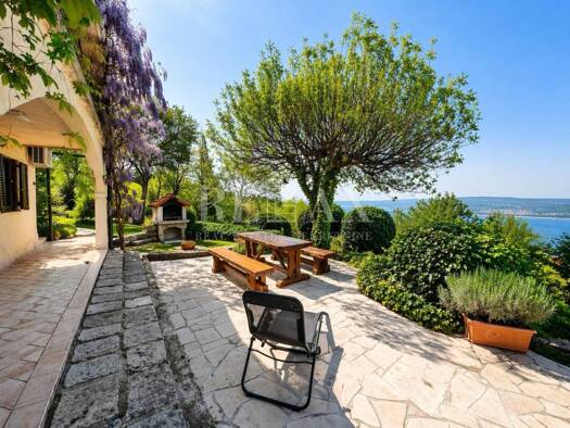 Einfamilienhaus zum Kauf 450.000 € 7 Zimmer 150 m² Crikvenica Crikvenica 51260