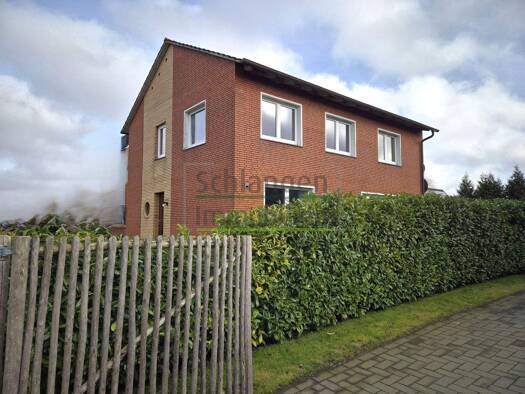 Wohnung zur Miete 550 € 4 Zimmer 80 m² Strücklingen Saterland - Strücklingen 26683