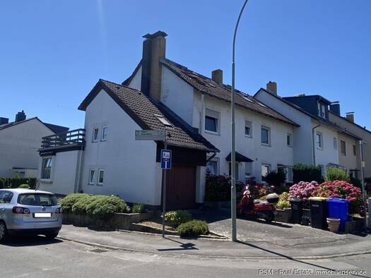 Reihenendhaus zum Kauf 498.000 € 5 Zimmer 160 m² 296 m² Grundstück Rodheim Rosbach vor der Höhe 61191