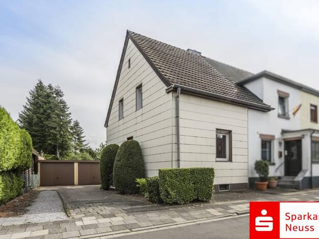 Einfamilienhaus zum Kauf 290.000 € 3 Zimmer 74,7 m² 275 m² Grundstück Lank-Latum Meerbusch 40668