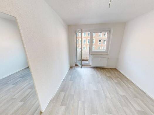 Wohnung zur Miete 340 € 3 Zimmer 54 m² 2. Geschoss Mühlenstraße 104 Zentrum Chemnitz 09111