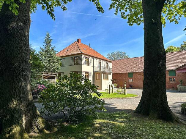Einfamilienhaus zum Kauf 950.000 € 8 Zimmer 220 m² 4.000 m² Grundstück Bokeloh Wunstorf 31515