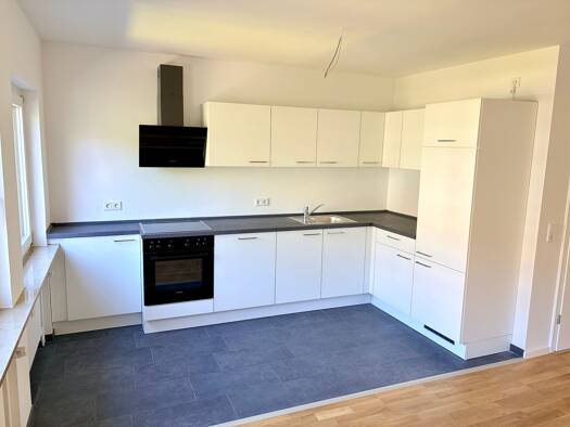 Wohnung zur Miete 903 € 2 Zimmer 75,2 m² 2. Geschoss frei ab sofort Sperberstraße 47 Hummelstein Weiterer Innenstadtgürtel Süd 90461