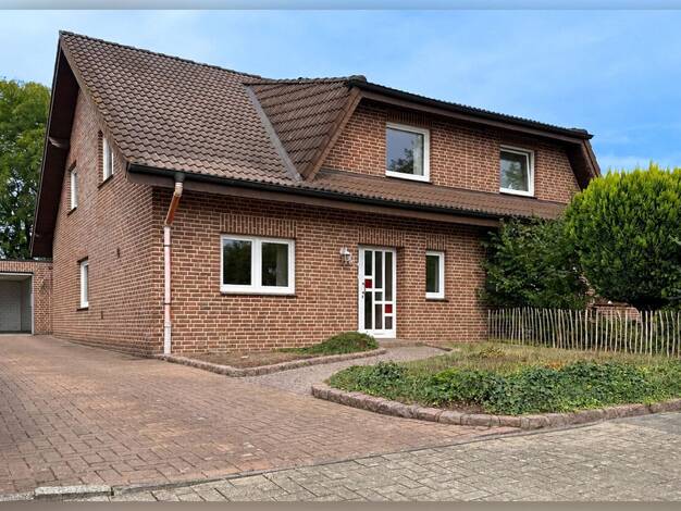 Doppelhaushälfte zum Kauf 298.000 € 4 Zimmer 127 m² 338 m² Grundstück Borken Borken 46325