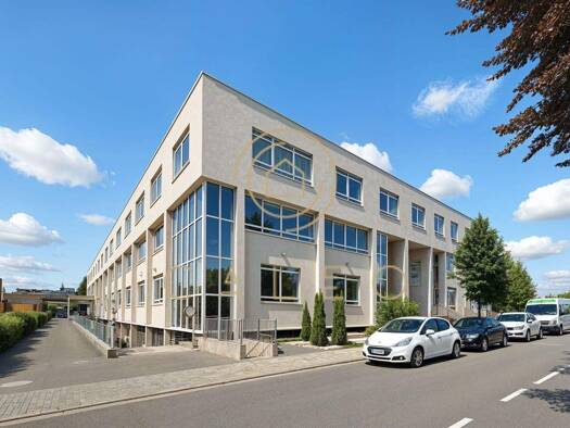 Bürofläche zur Miete provisionsfrei 10,50 € 6.281 m² Bürofläche teilbar ab 549 m² Frankfurt am Main 60437