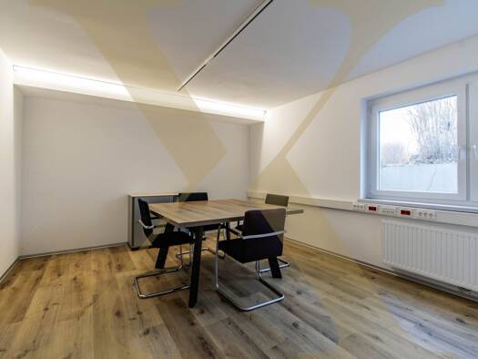 Büro zur Miete 1.003 € Lasberg 4291