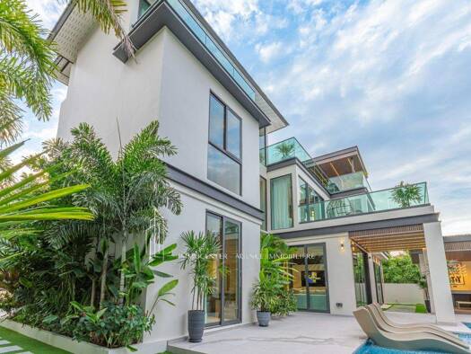 Villa zum Kauf 1.589.000 € 9 Zimmer 700 m² 588 m² Grundstück Pattaya 20150