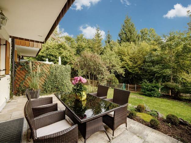 Reihenendhaus zum Kauf 380.000 € 6 Zimmer 101,4 m² 306,3 m² Grundstück Grafrath Grafrath 82284
