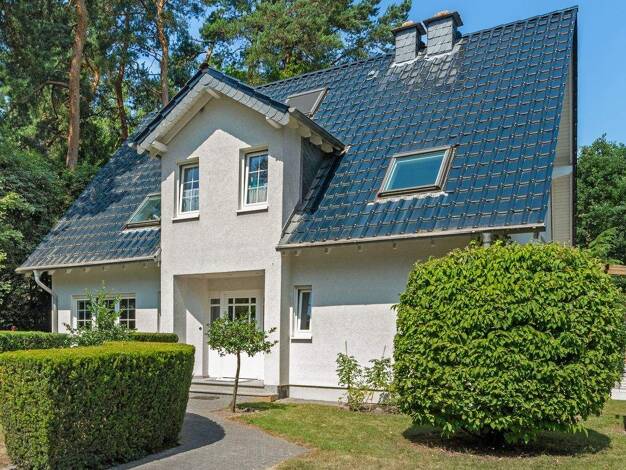 Einfamilienhaus zum Kauf 1.350.000 € 9 Zimmer 258 m² 1.400 m² Grundstück Lintorf Ratingen / Lintorf 40885