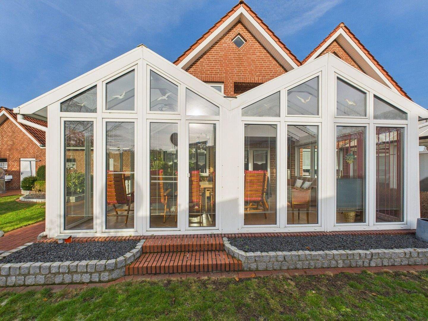 Immobilie in Haren (Ems) - Exklusives Objekt für Investoren-Mehrgenerationen oder Großfamilien-Echte Rarität in Haren: Zweifamilienhaus in ruhiger Toplage mit Wintergarten und T - Bild 4