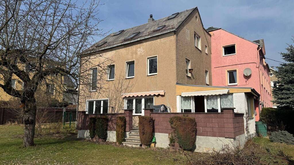 Mehrfamilienhaus zum Kauf 179.000 € 12 Zimmer 450 m² 1.210 m² Grundstück Grüna 09224